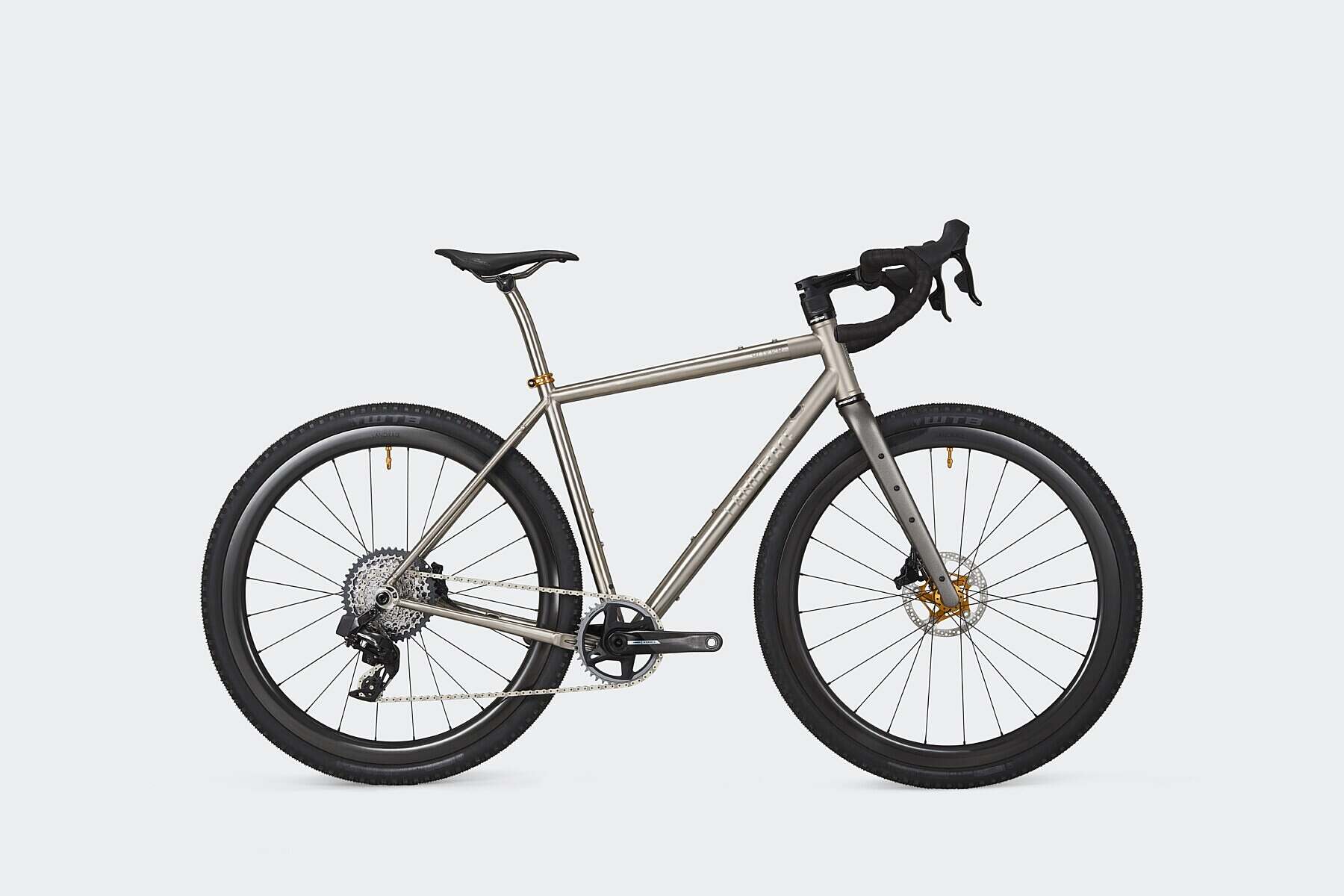 Landrace Boxer side sm