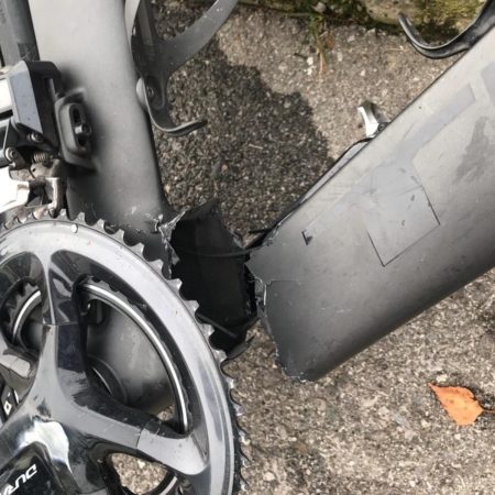 Madone broken 1