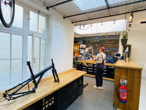 Store streetadditional7