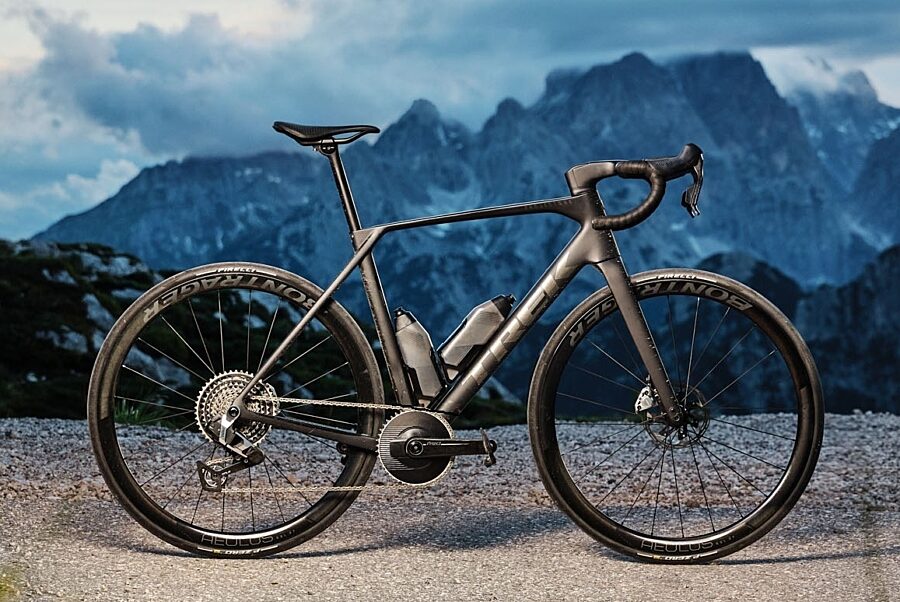 Trek Domane Gen 5 crop 4