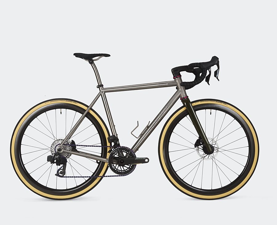 LANDRACE Tupelo V2 side