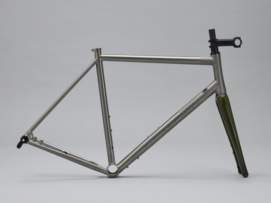 Landrace Tupelo frame side