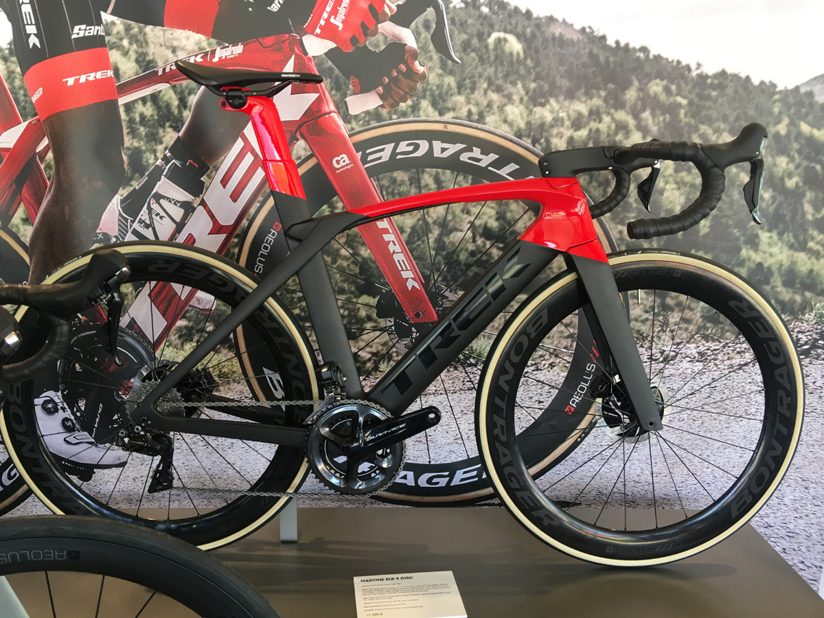 Trek Madone SLR Disc 2019 | CycleFit